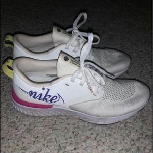 Nike Shoes - Women’s Size 8.5